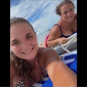 Meet your Posher, Mindy